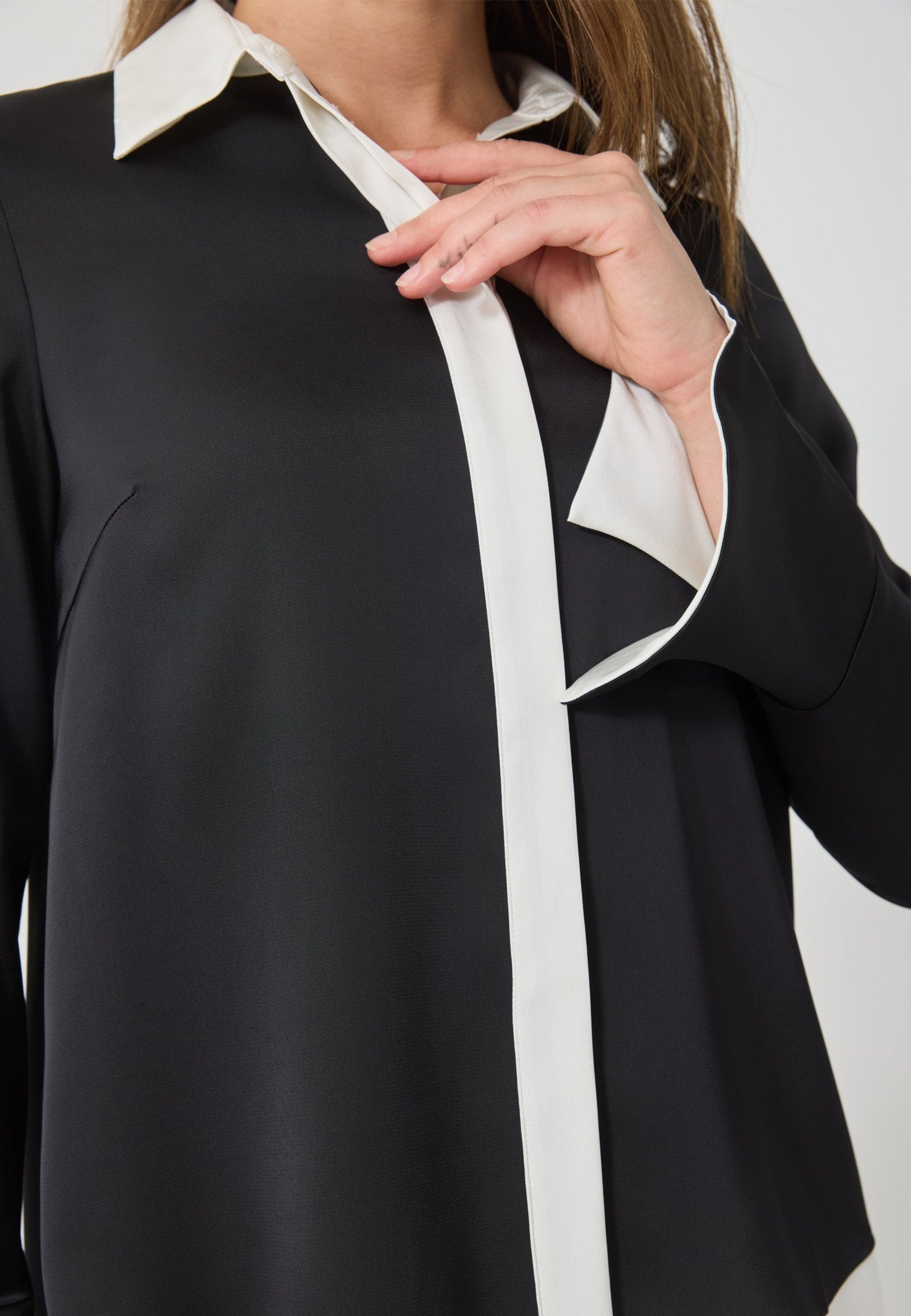 Anna Field Button-down Blouse - Black/egret