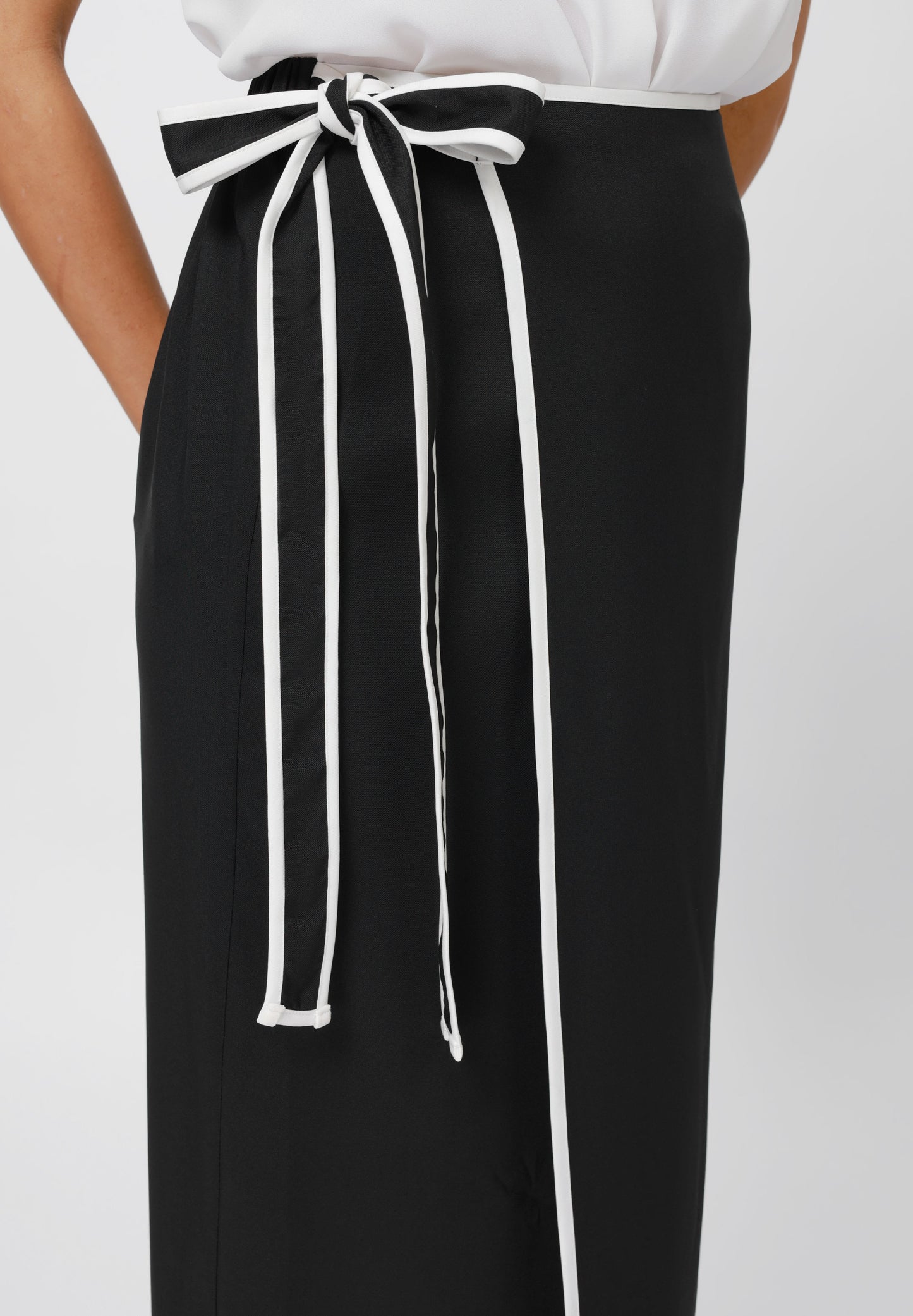 Anna Field Wrap Skirt - Black