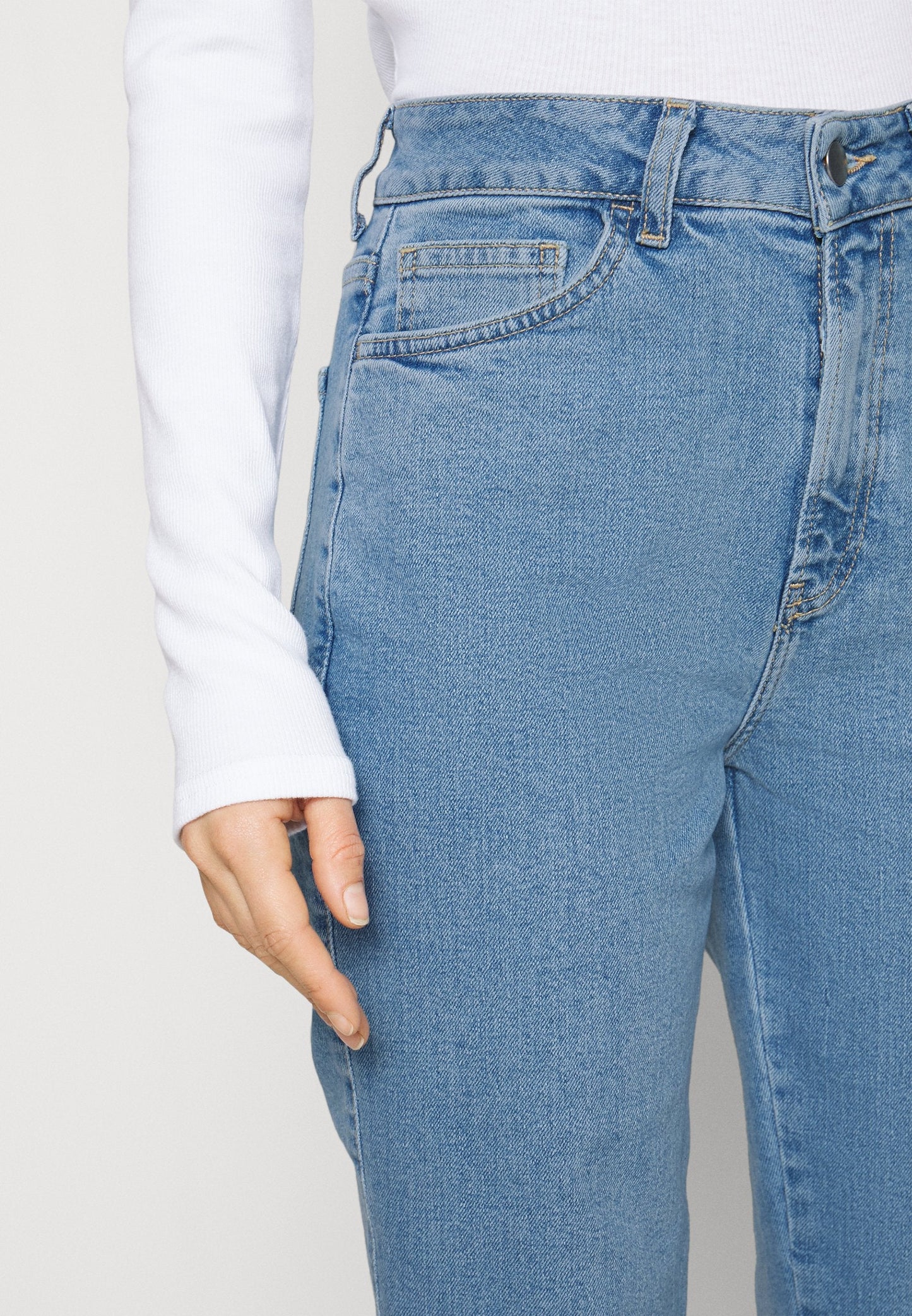 Slim Fit Jeans - Light Blue Denim