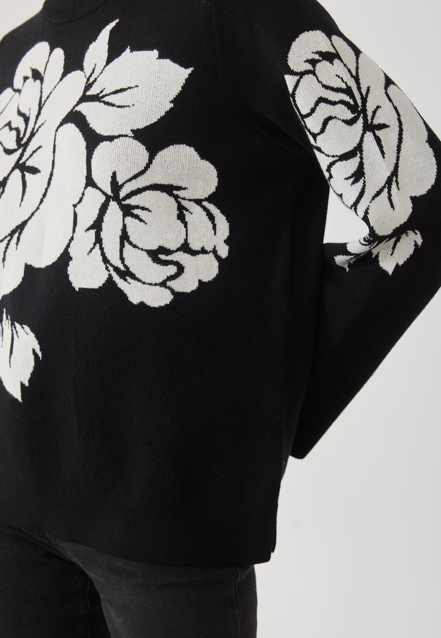 Anna Field Jumper - Black_off White