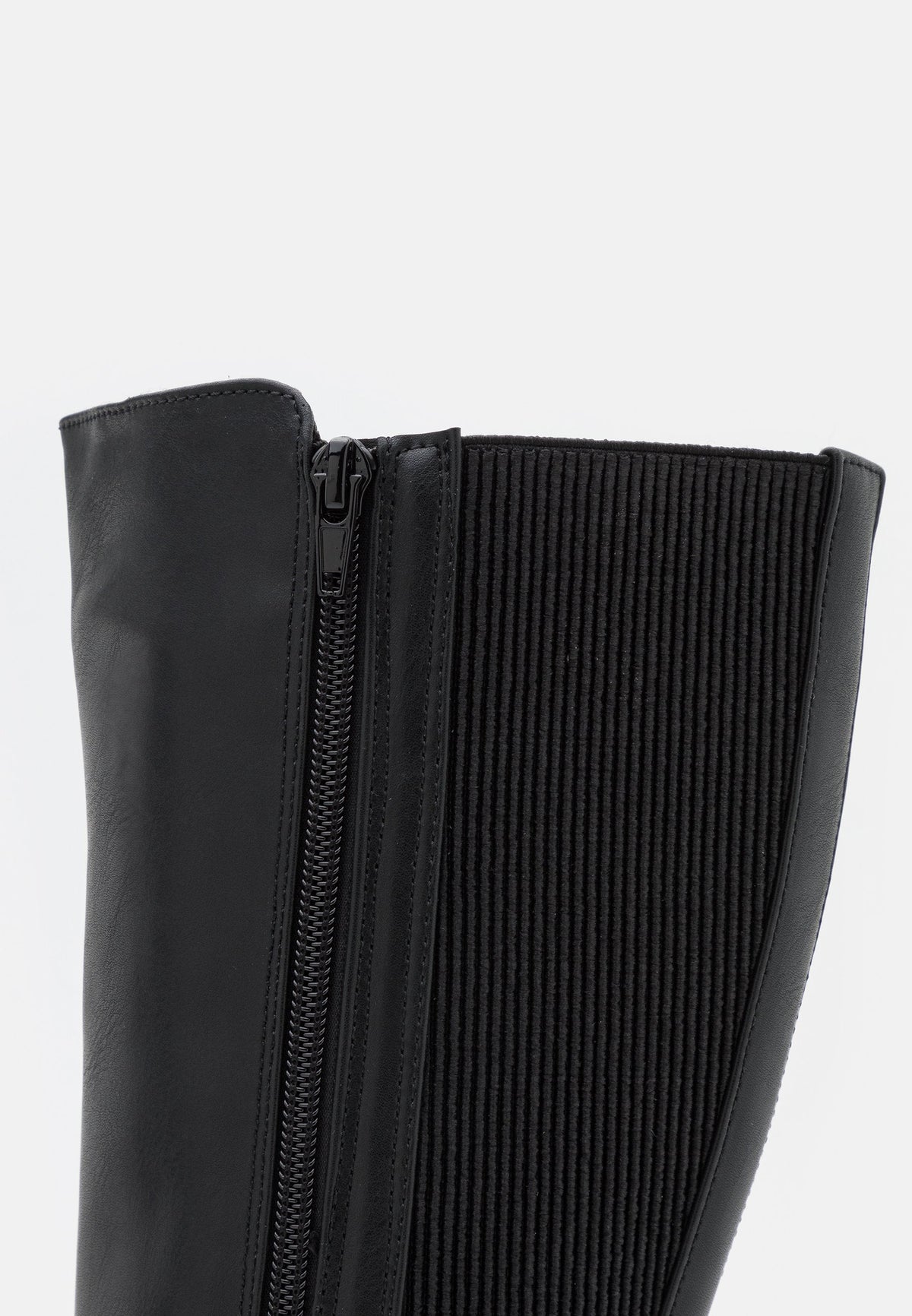 Boots - Black