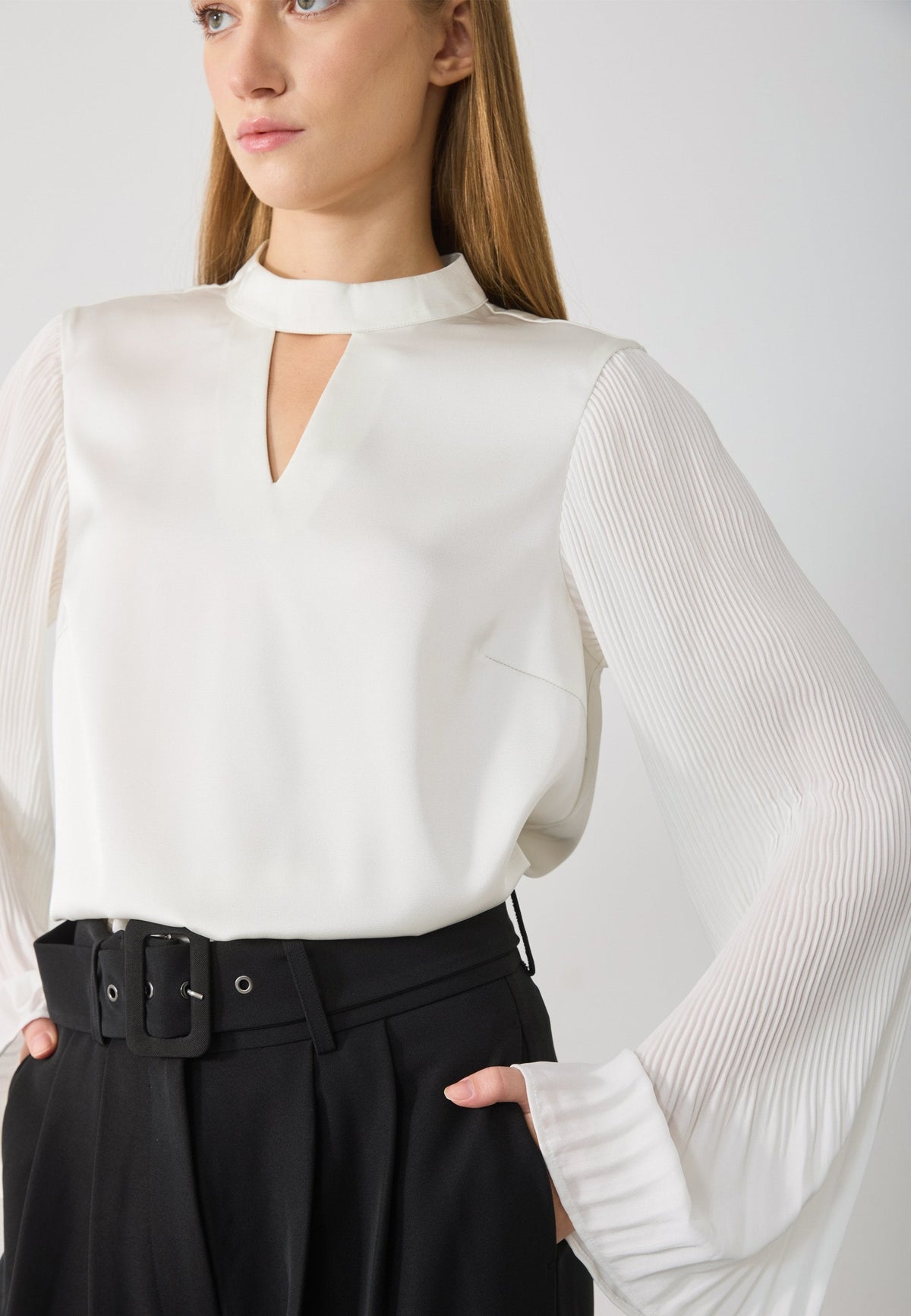 Anna Field Blouse - Cloud Dancer