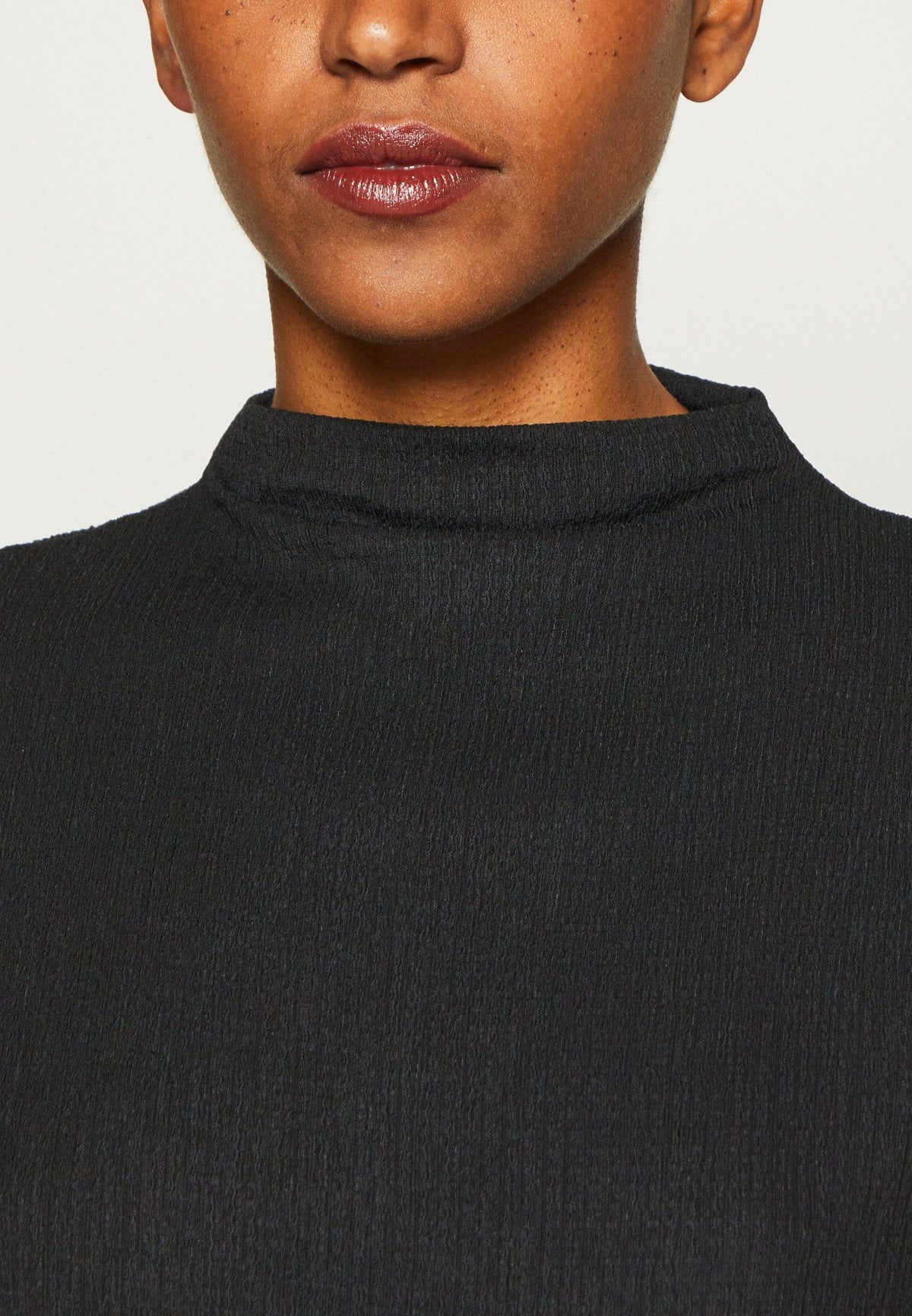 Anna Field Top - Black