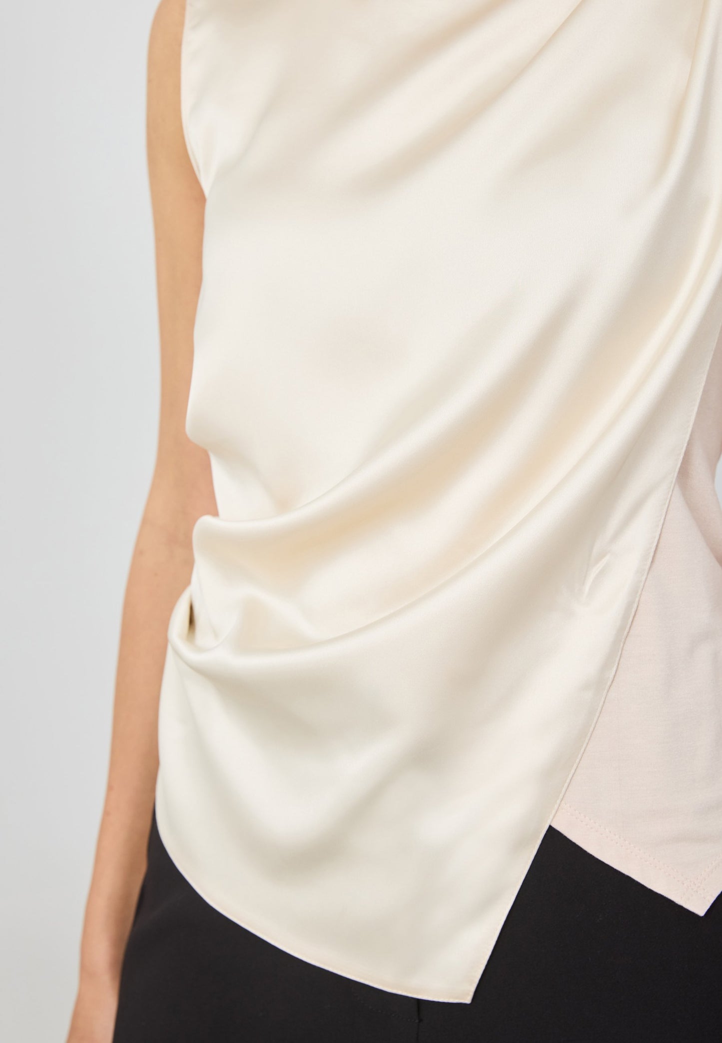 Anna Field Top - Champaigne