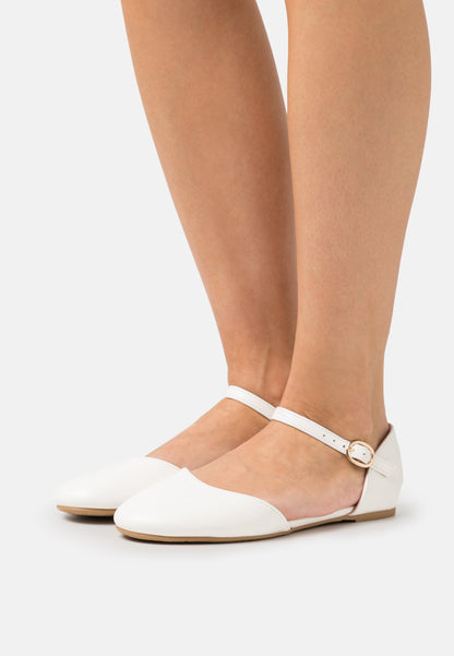  Ankle Strap Ballet Pumps - White