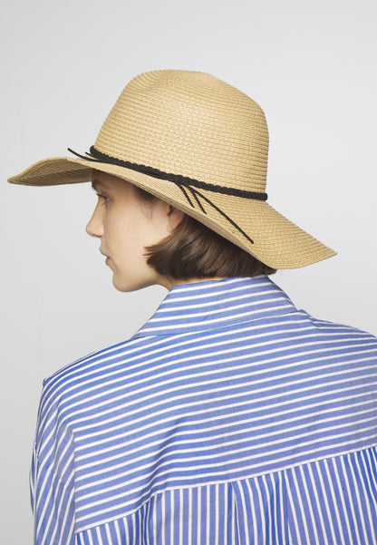 Anna Field Hat - Tan