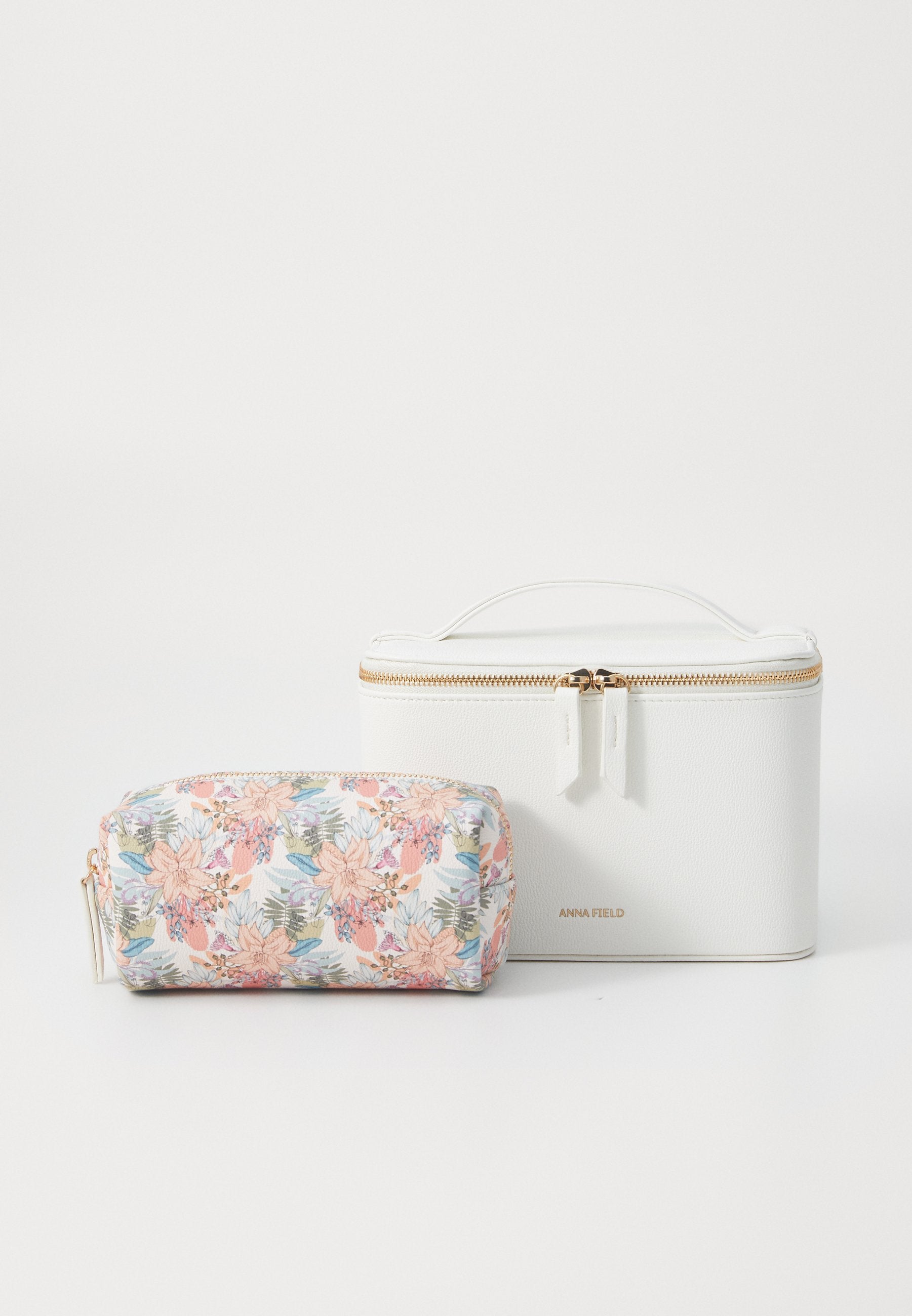 Anna Field Wash Bag - Dark Brown