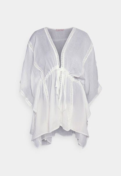Anna Field Beach Accessory -White