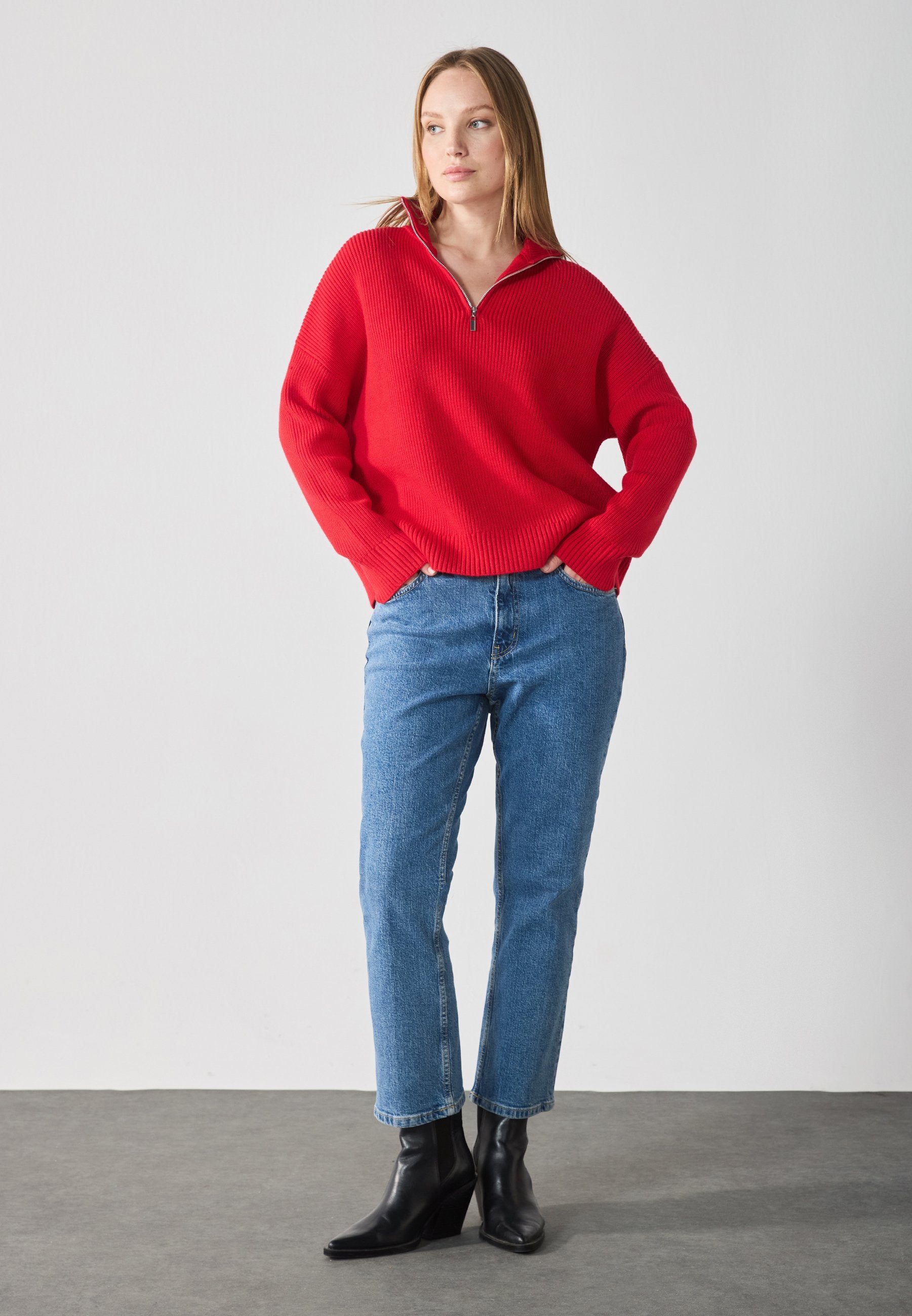 Anna Field Jumper - Chinese Red