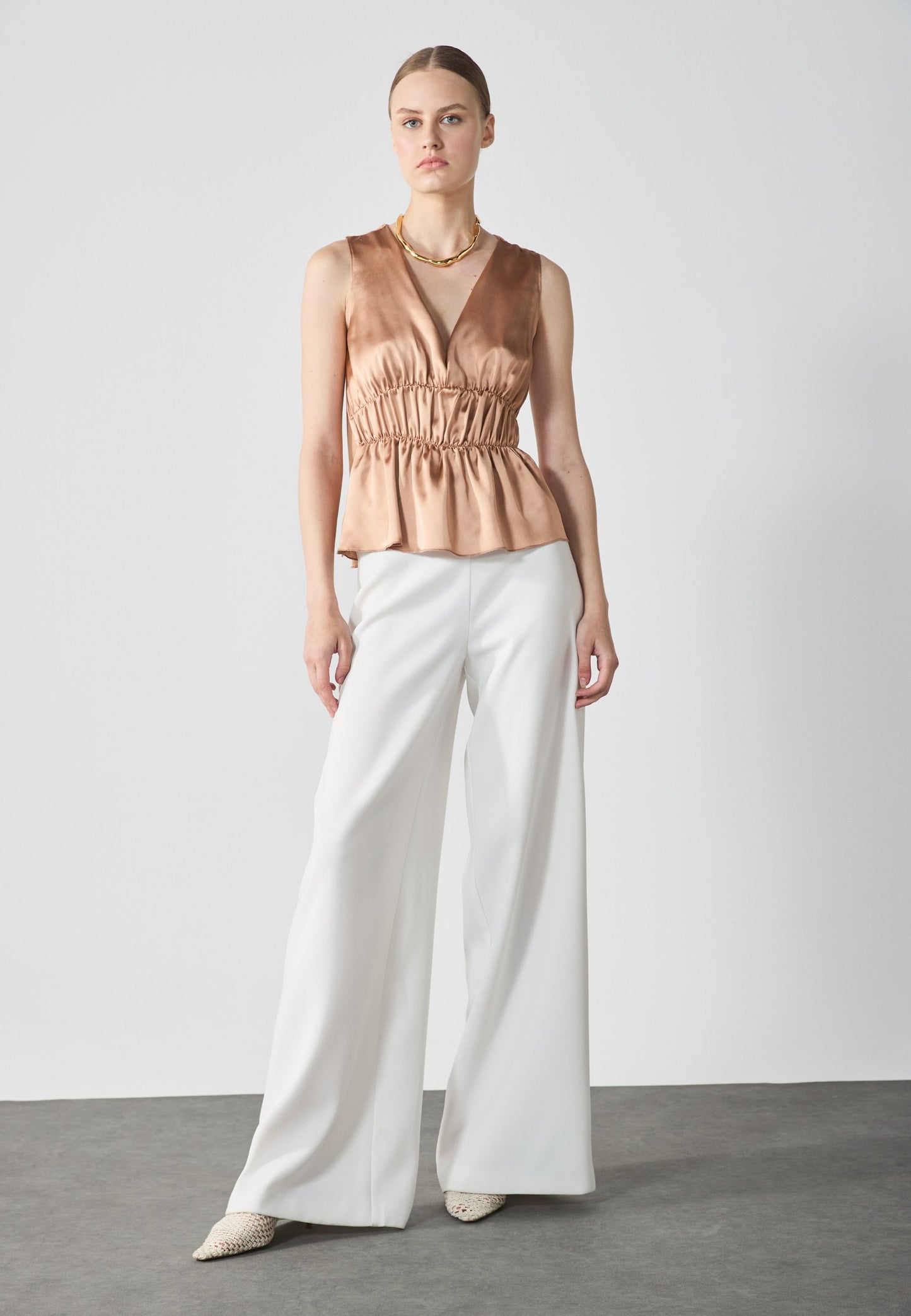 Anna Field Top - Tawny Brown
