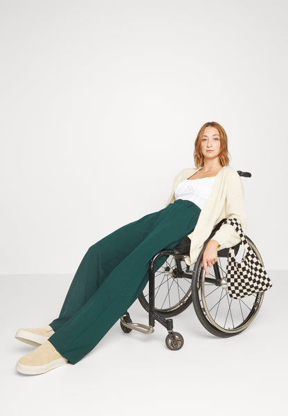 Anna Field ADAPTIVE WIDE LEG PANTS - Trousers - Dark Green