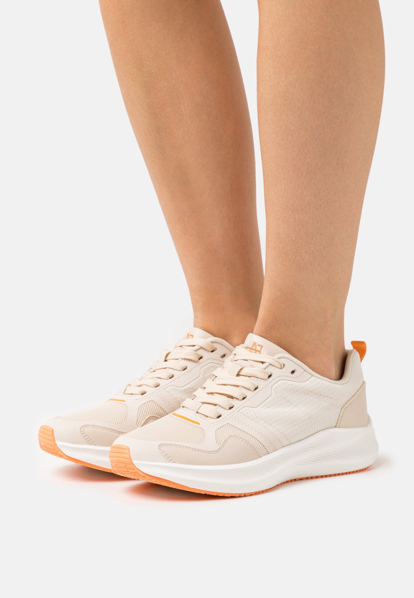 Anna Field Trainers - Trainers