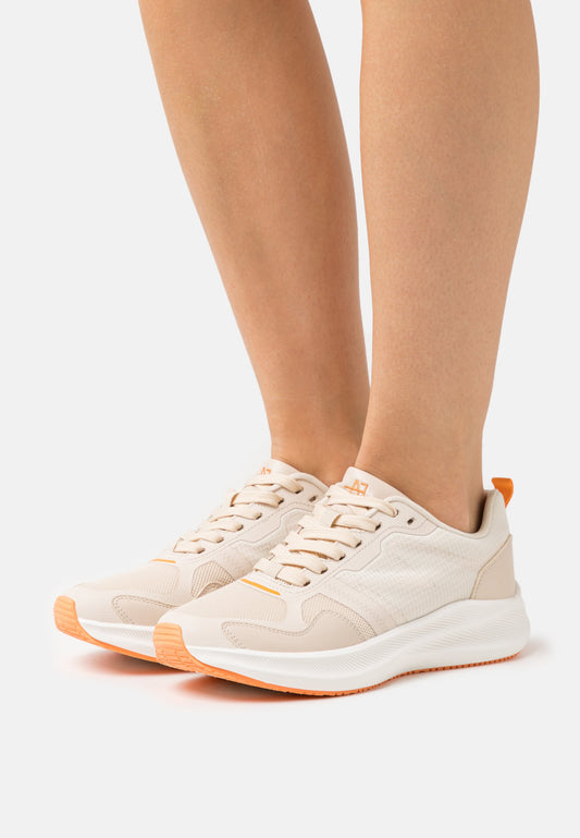 Anna Field Trainers - Trainers