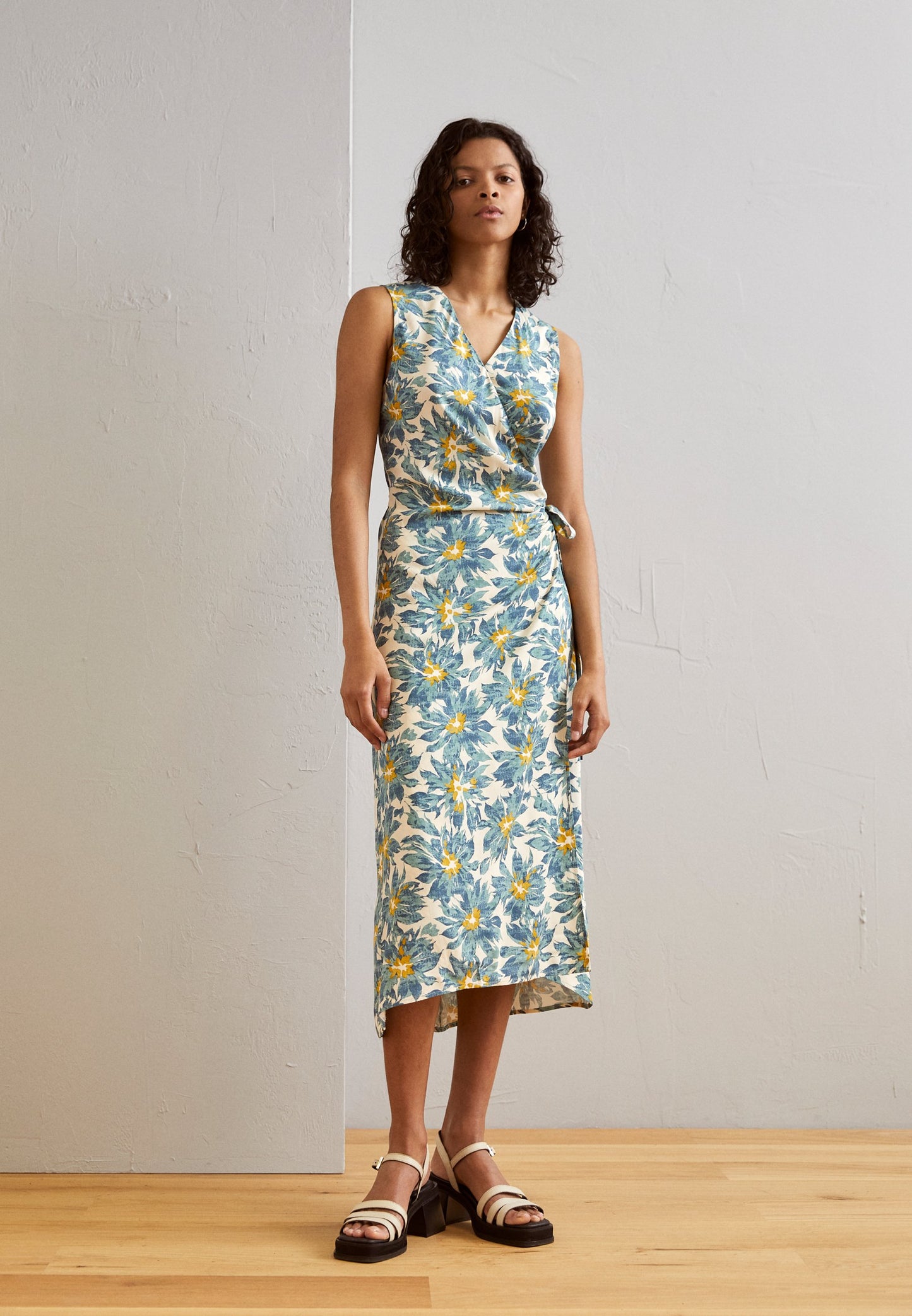 Anna Field Woven Wrap Dress - Day Dress - Multi/Green