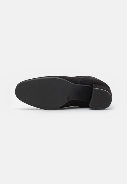  Leather - Classic Ankle Boots - Black