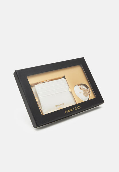 Anna Field Set - Business Card Holder -White