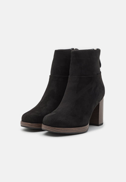  Wide Fit - Platform Ankle Boots