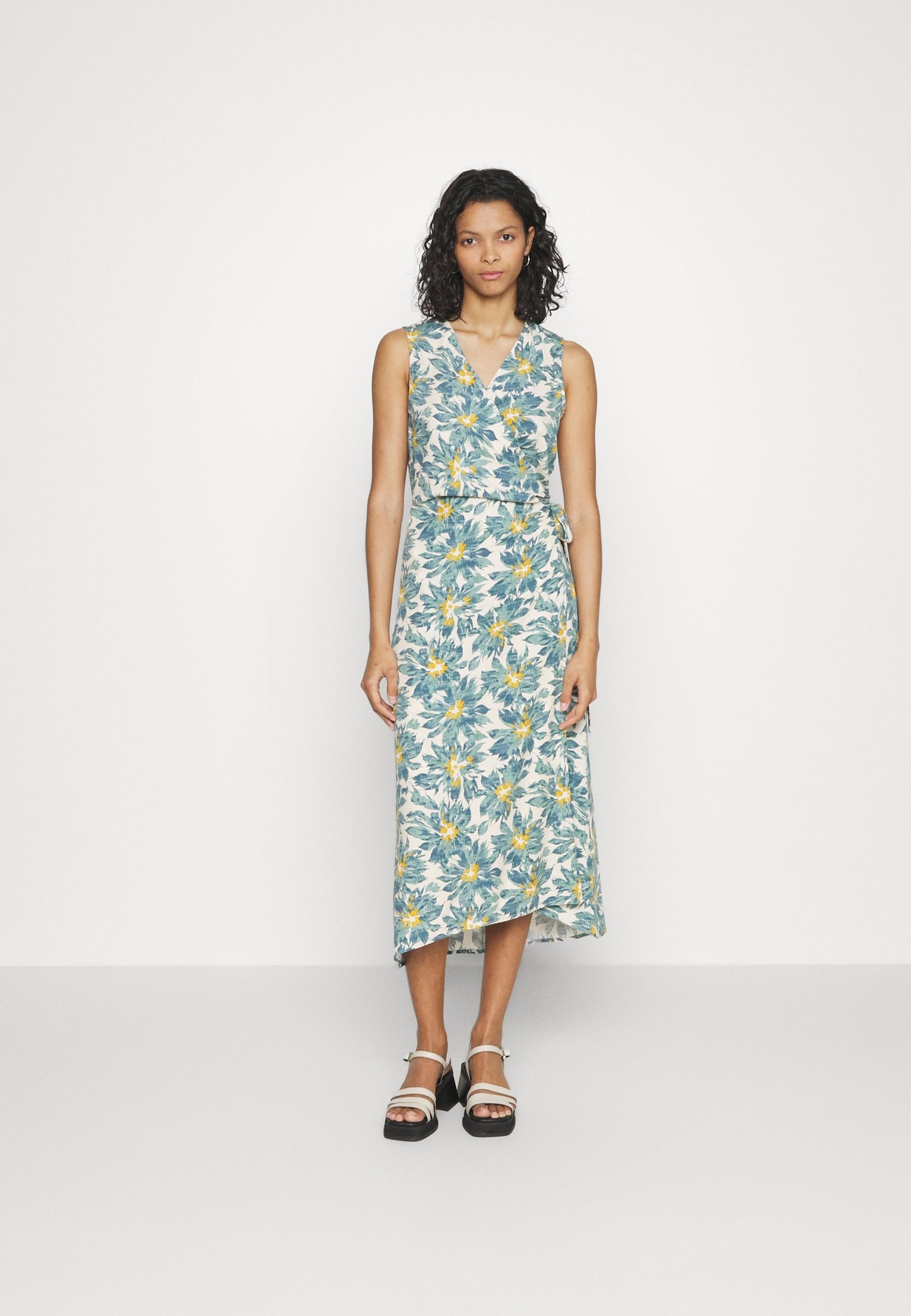 Anna Field Woven Wrap Dress - Day Dress - Multi/Green