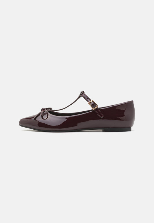  Ankle Strap Ballet Pumps - Dark Red