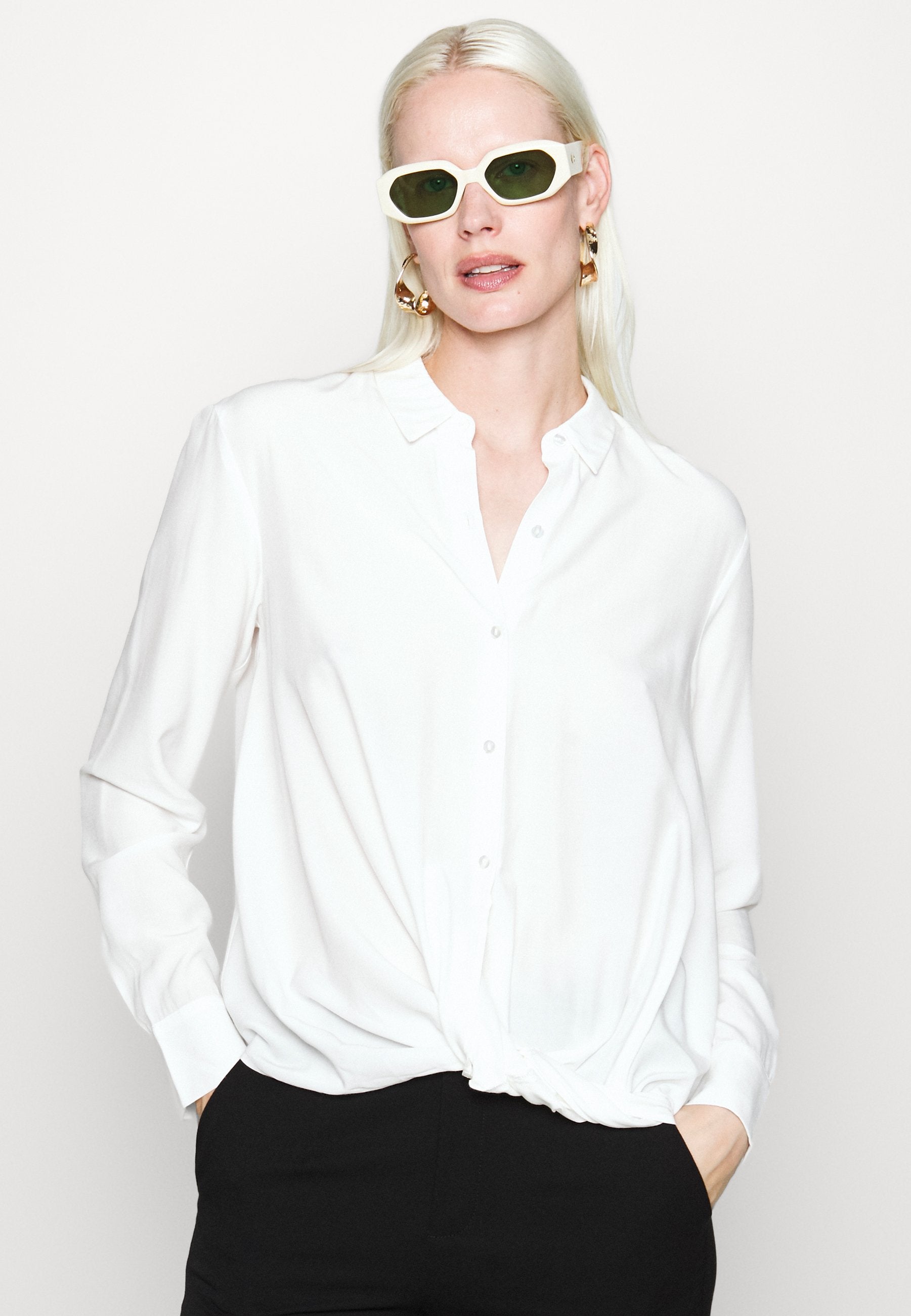  Blouse -White