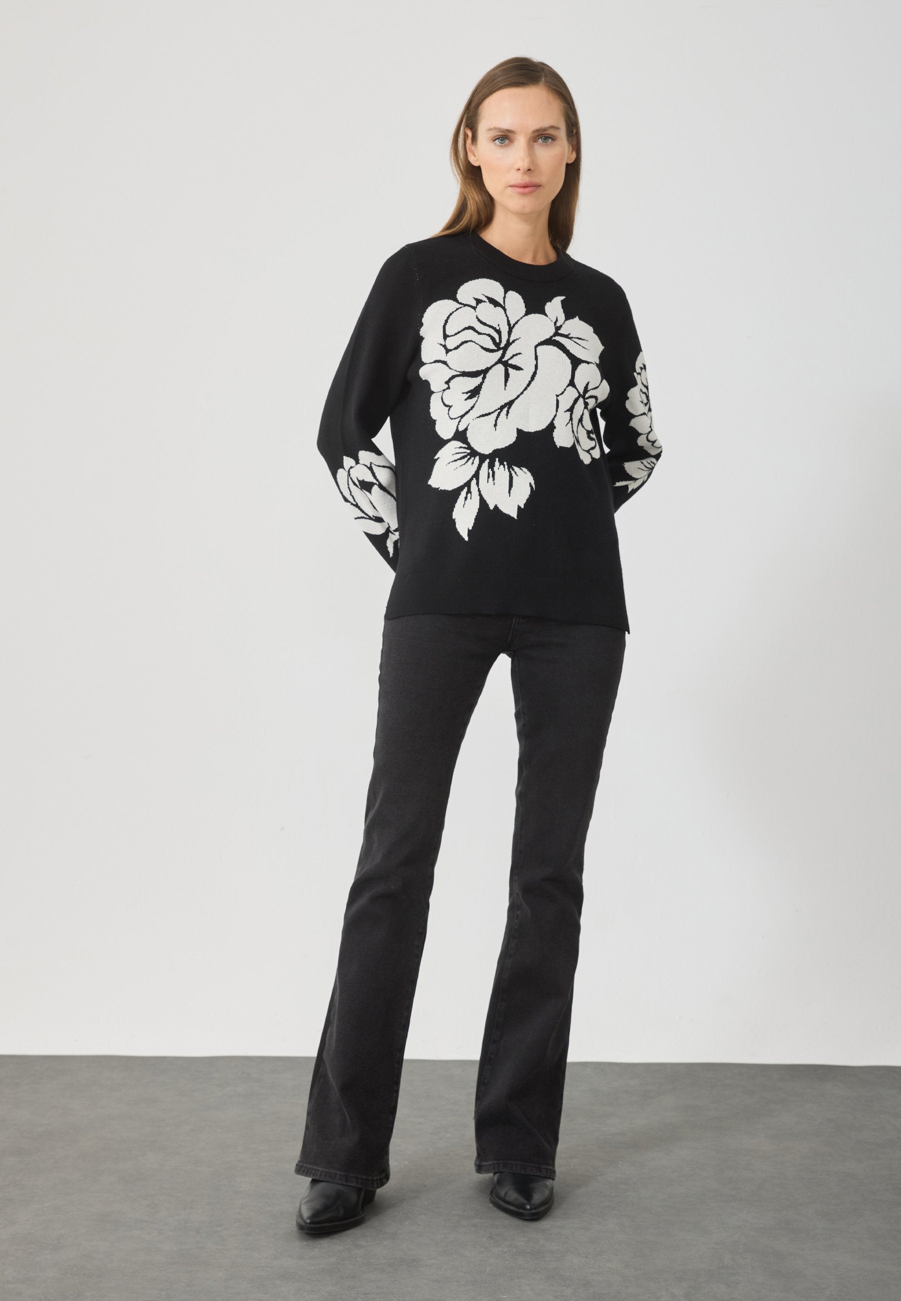 Anna Field Jumper - Black_off White