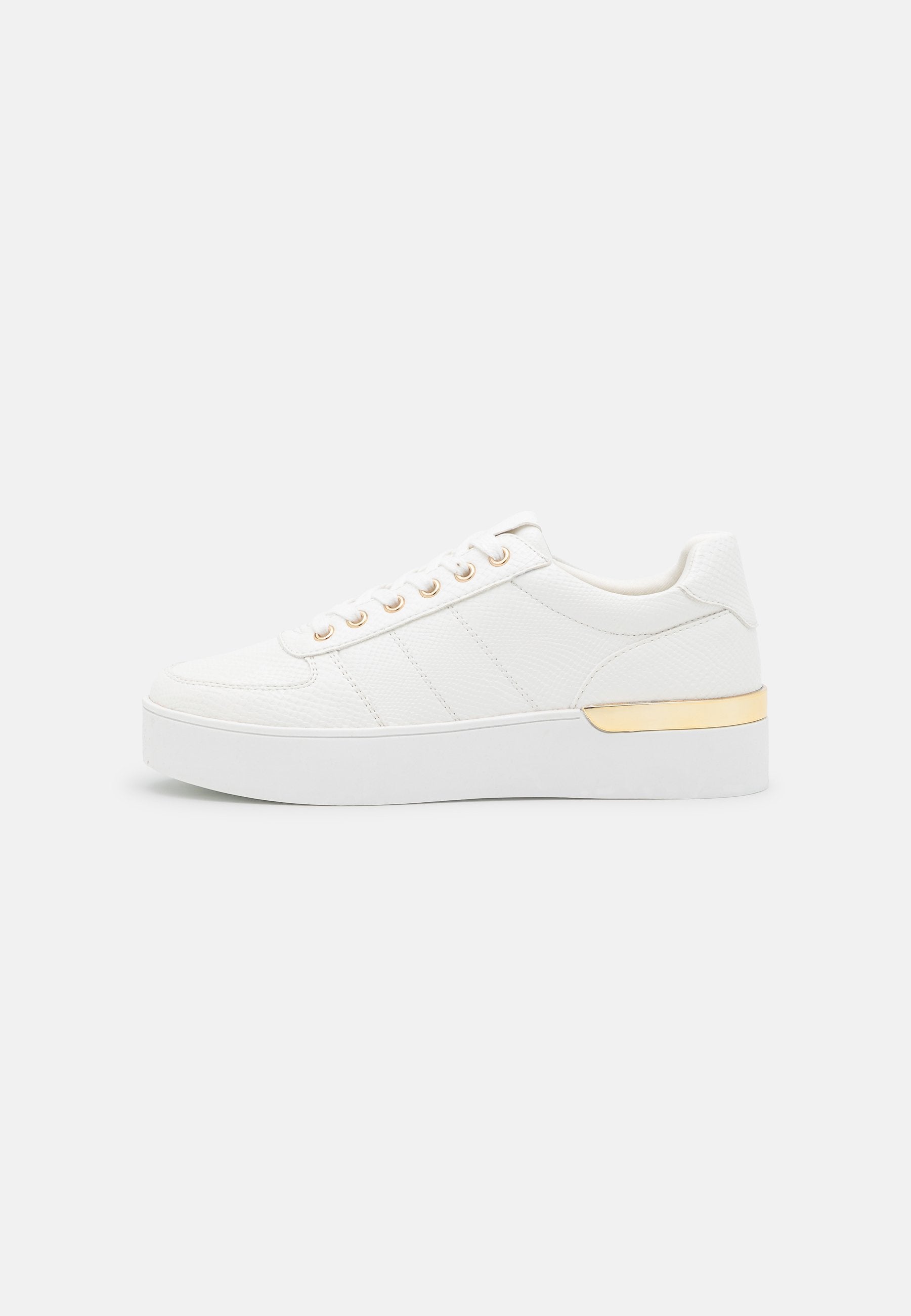 Anna Field Trainers - Trainers