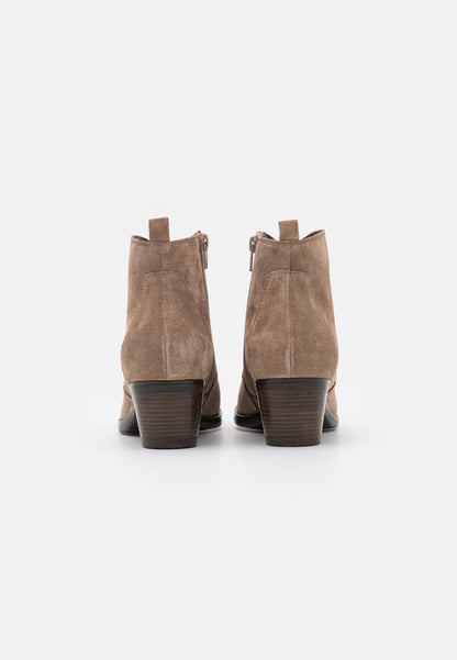  Leather - Ankle Boots