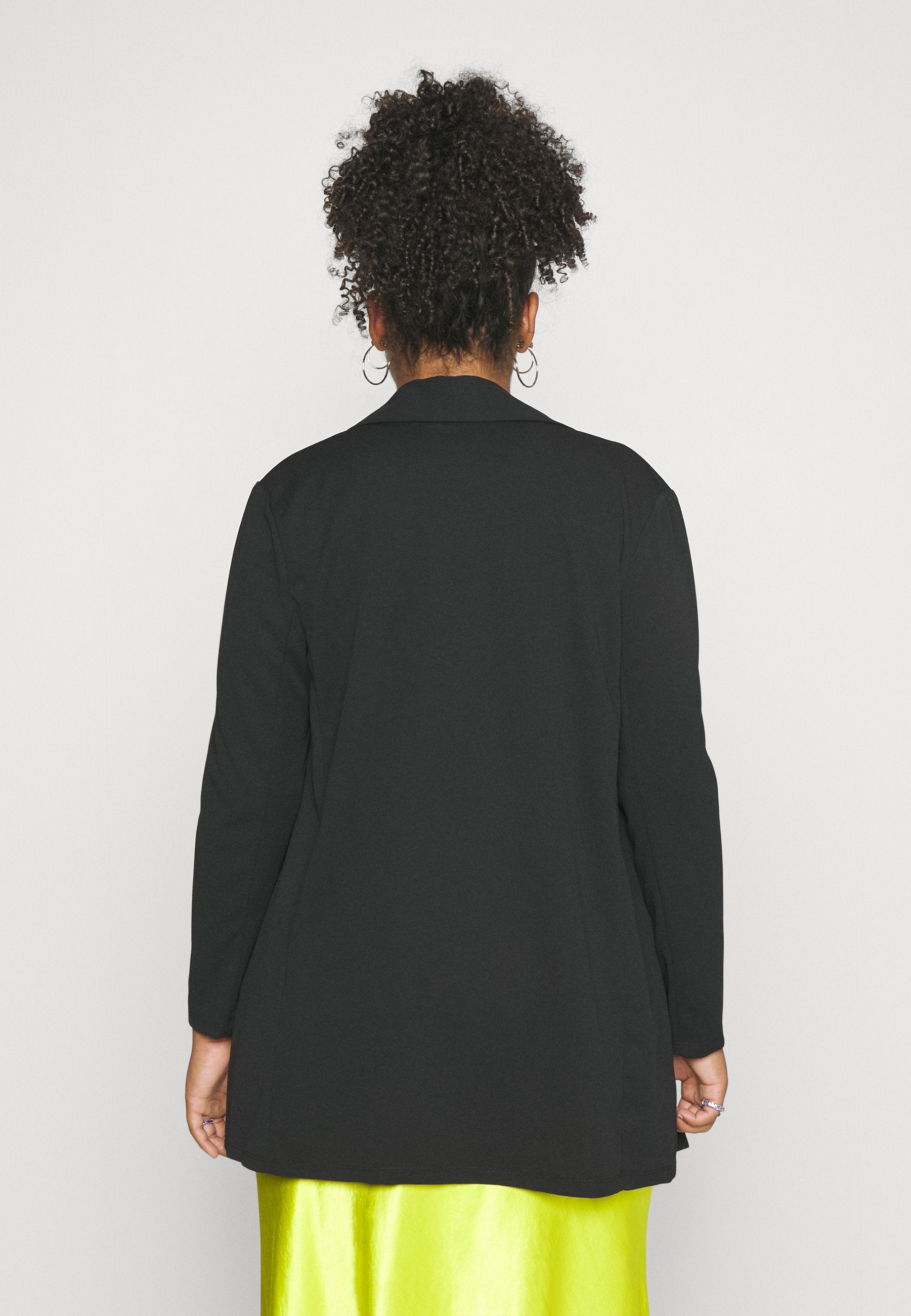  Short Coat - Black