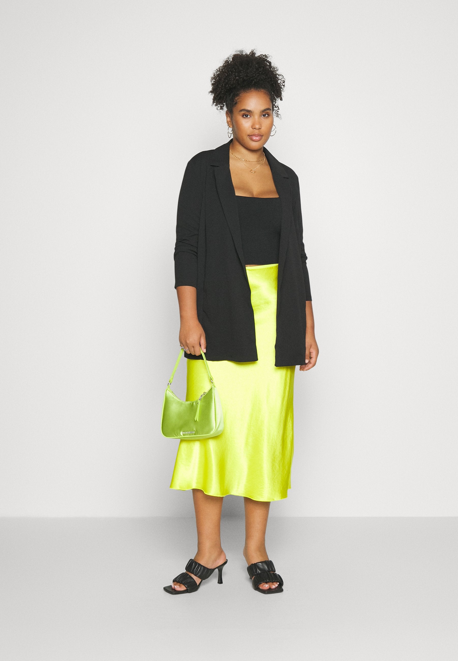  Short Coat - Black