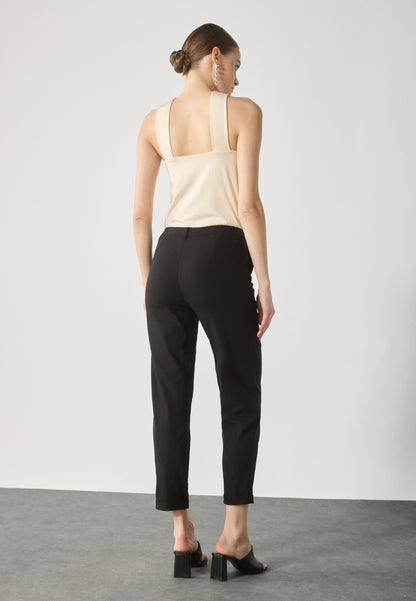 Anna Field CHINO TROUSERS - Trousers - Black
