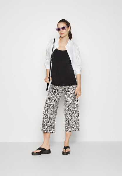  Trousers - Off-White/Black