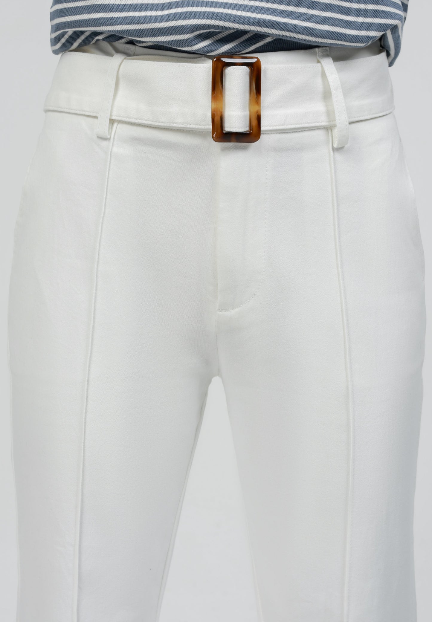  Straight Leg Jeans - Off White Wash