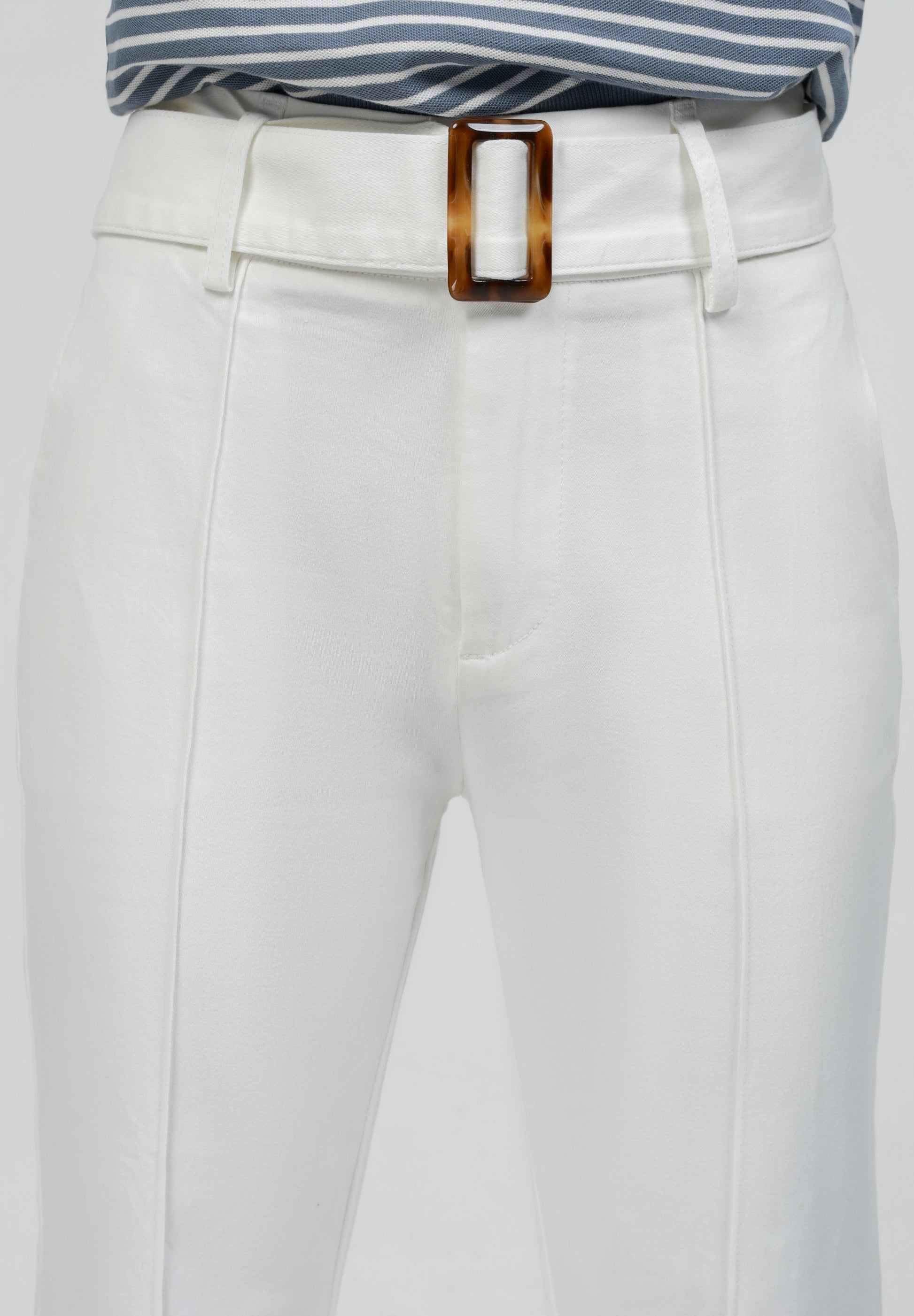  Straight Leg Jeans - Off White Wash