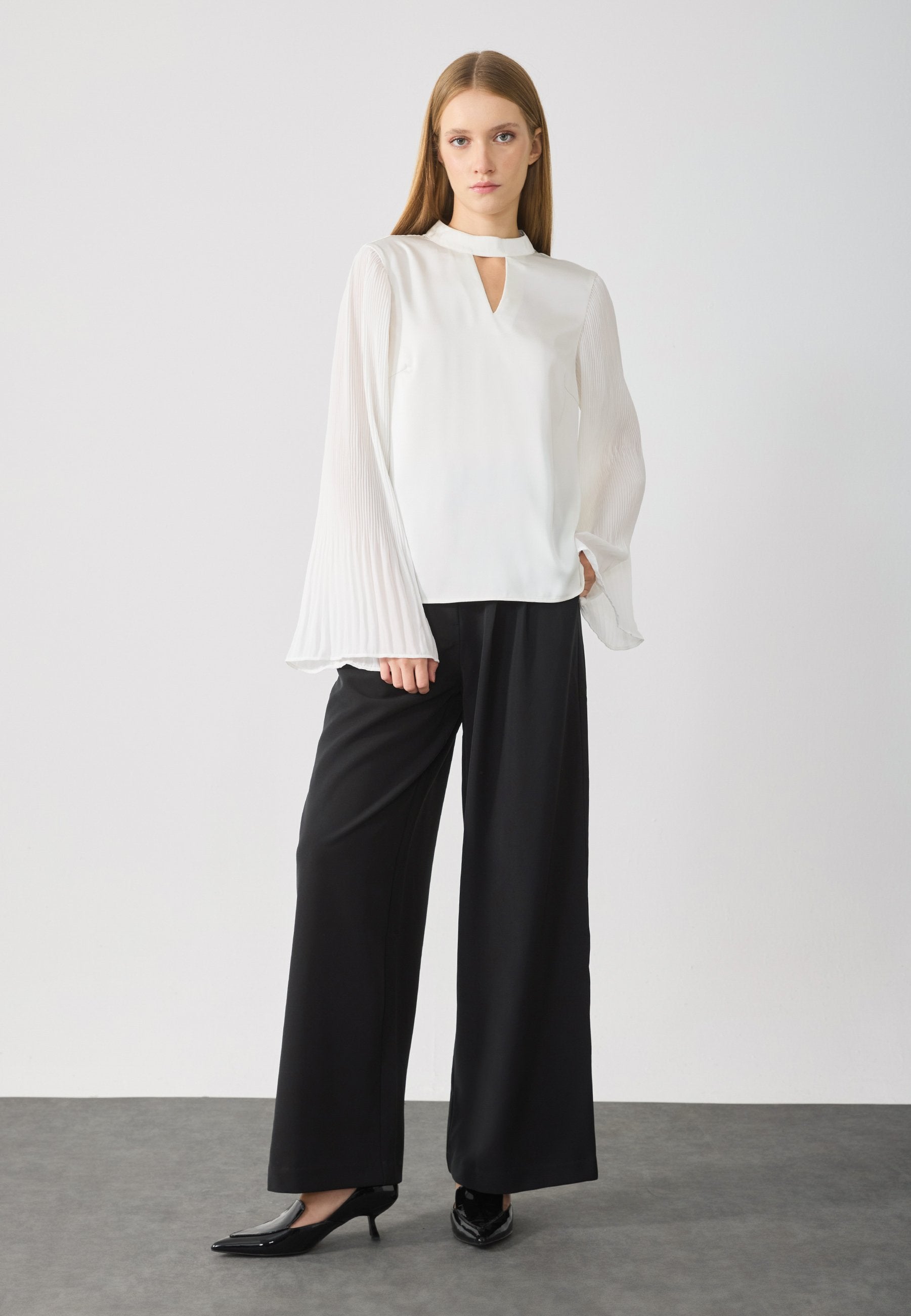 Anna Field Blouse - Cloud Dancer