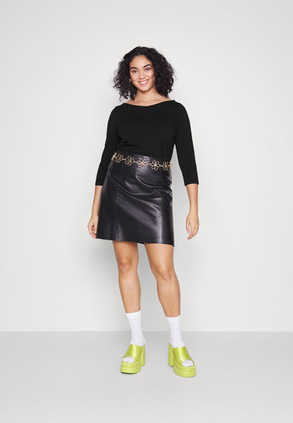  Long Sleeved Top - Black
