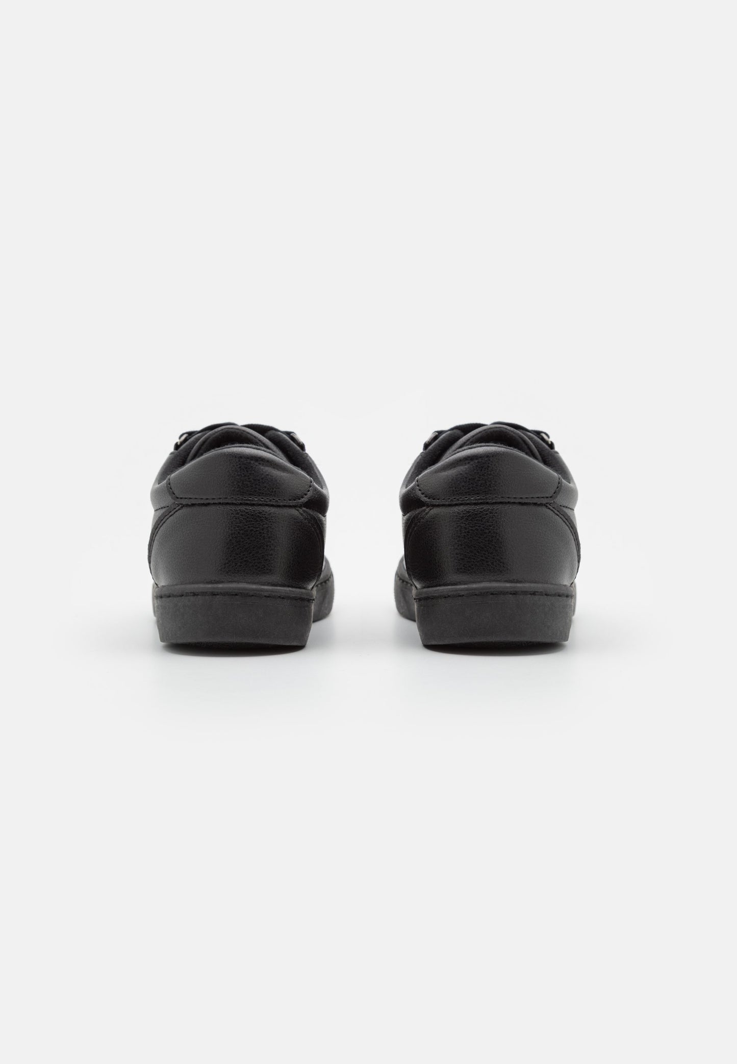 Anna Field Trainers - Trainers
