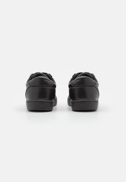 Anna Field Trainers - Trainers