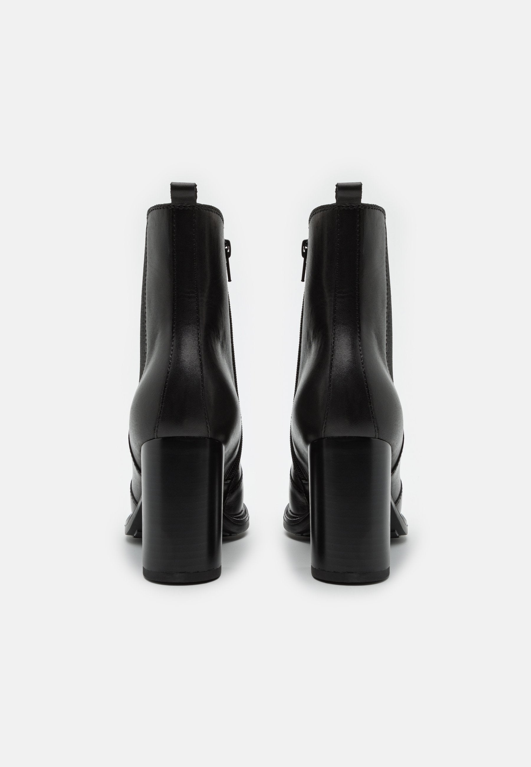  Leather- High Heeled Ankle Boots - Black