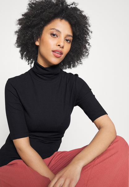  Basic T-Shirt - Black