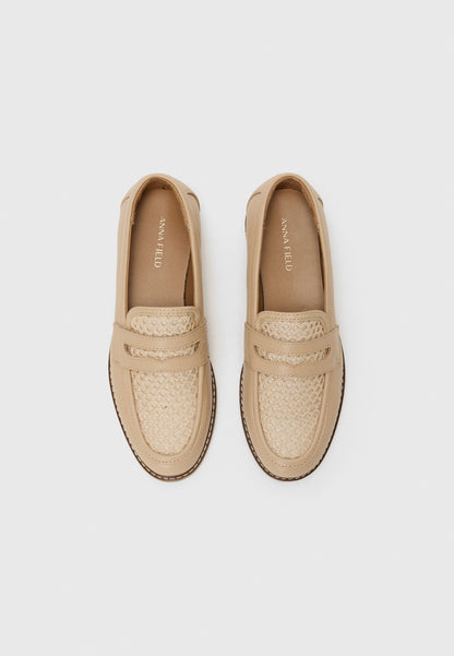 Anna Field Moccasins - Beige