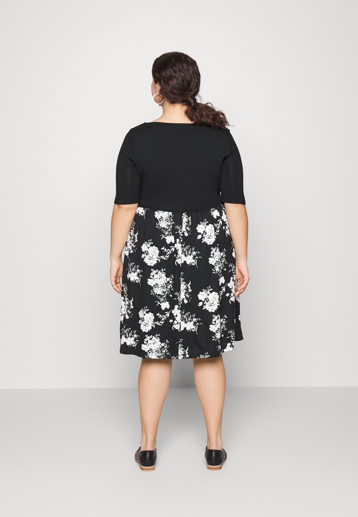  Day Dress - Black/Multi Coloured