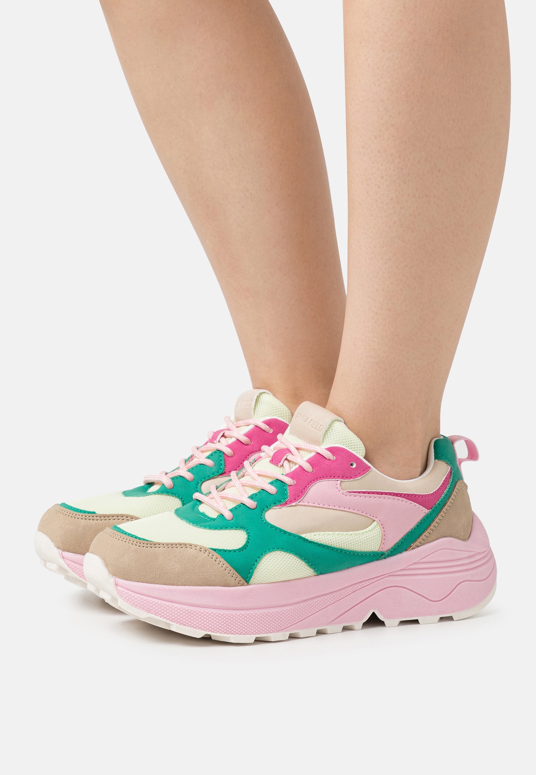  Trainers - Pink