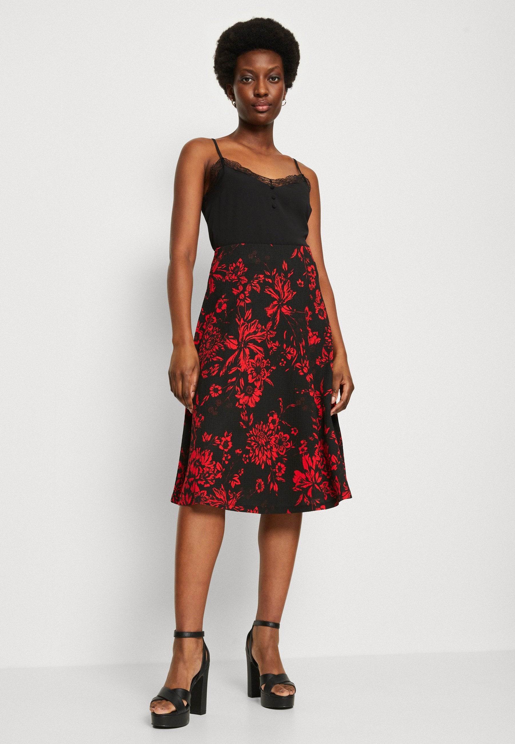 Anna Field A-Line Skirt - Red/Black