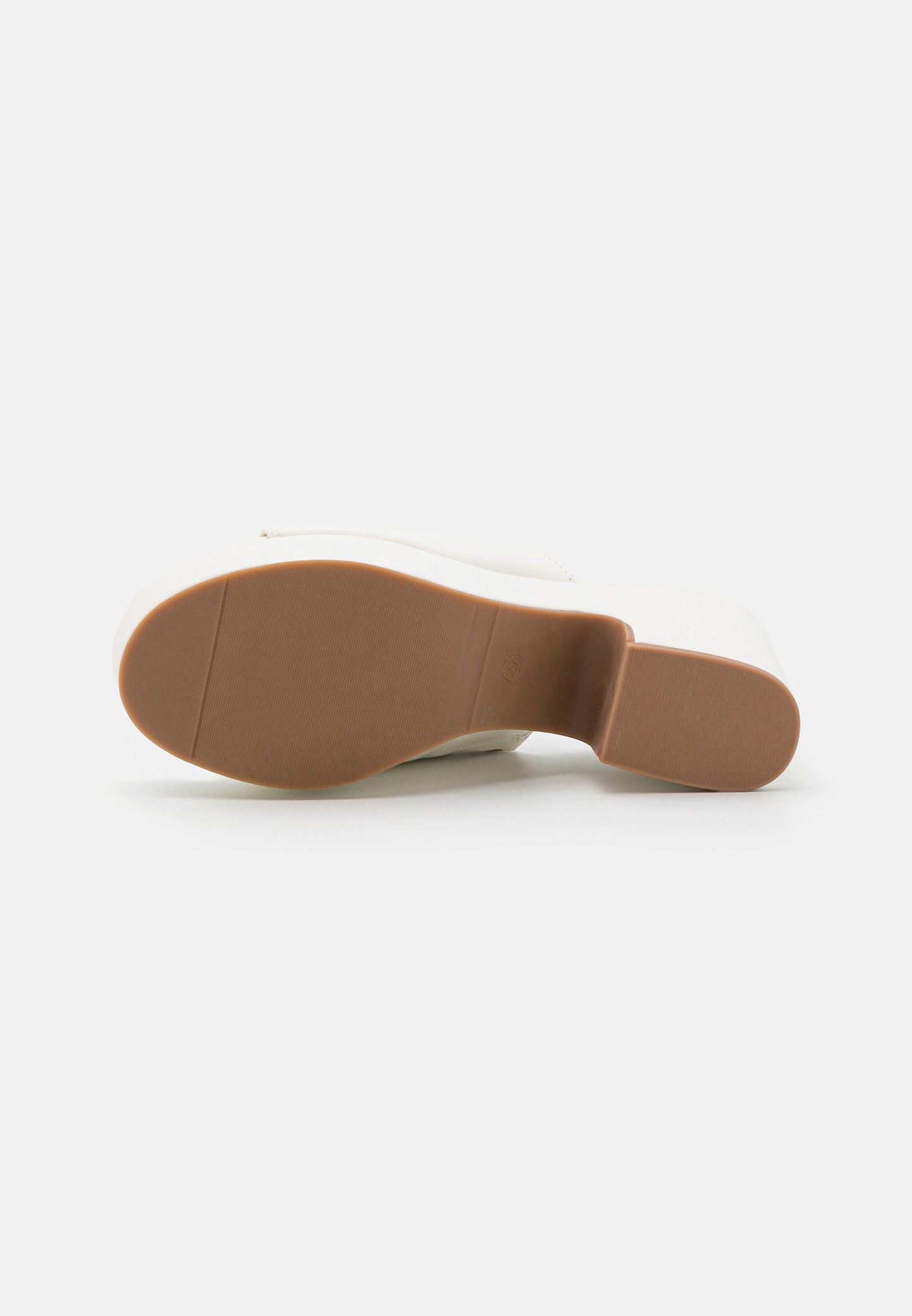  Wide Fit - Heeled Mules -White