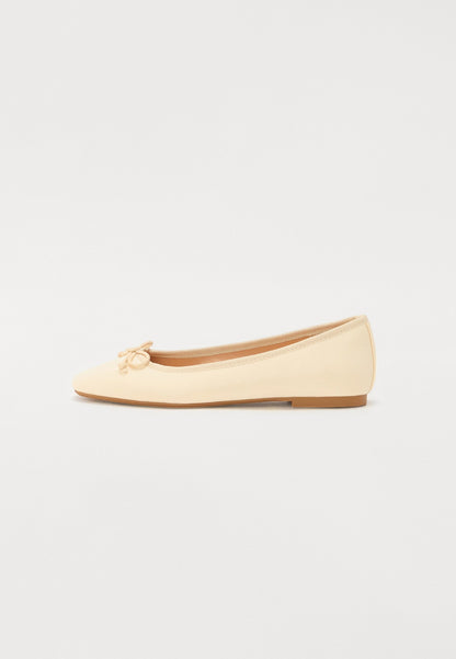  Ballet Pumps - Dark Red