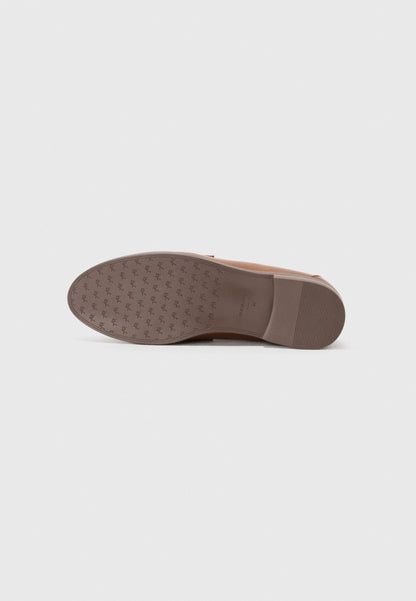 Anna Field Moccasins - Brown/beige