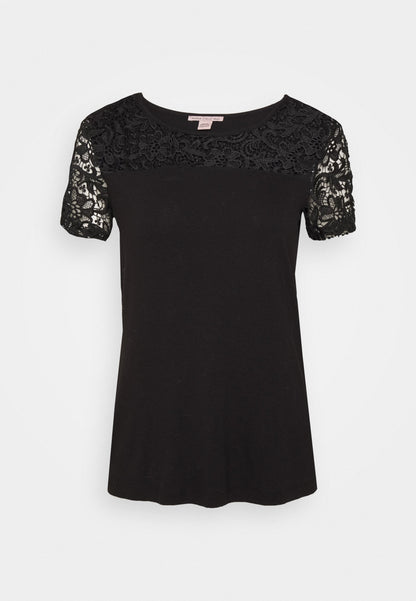  Basic T-Shirt - Basic T-Shirt