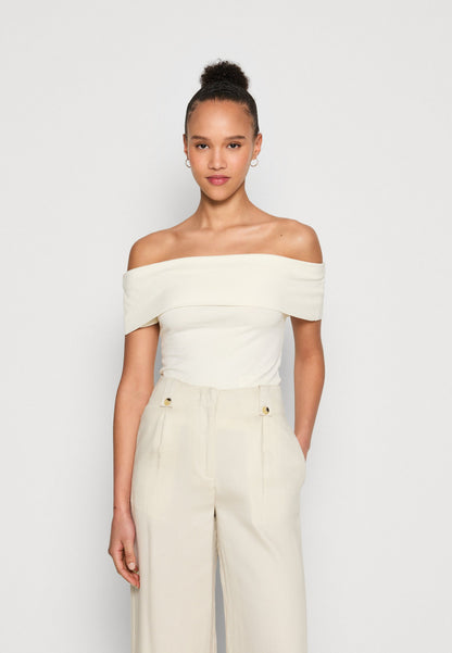 Anna Field OFF SHOULDER TOP - Basic T-shirt - Off-white