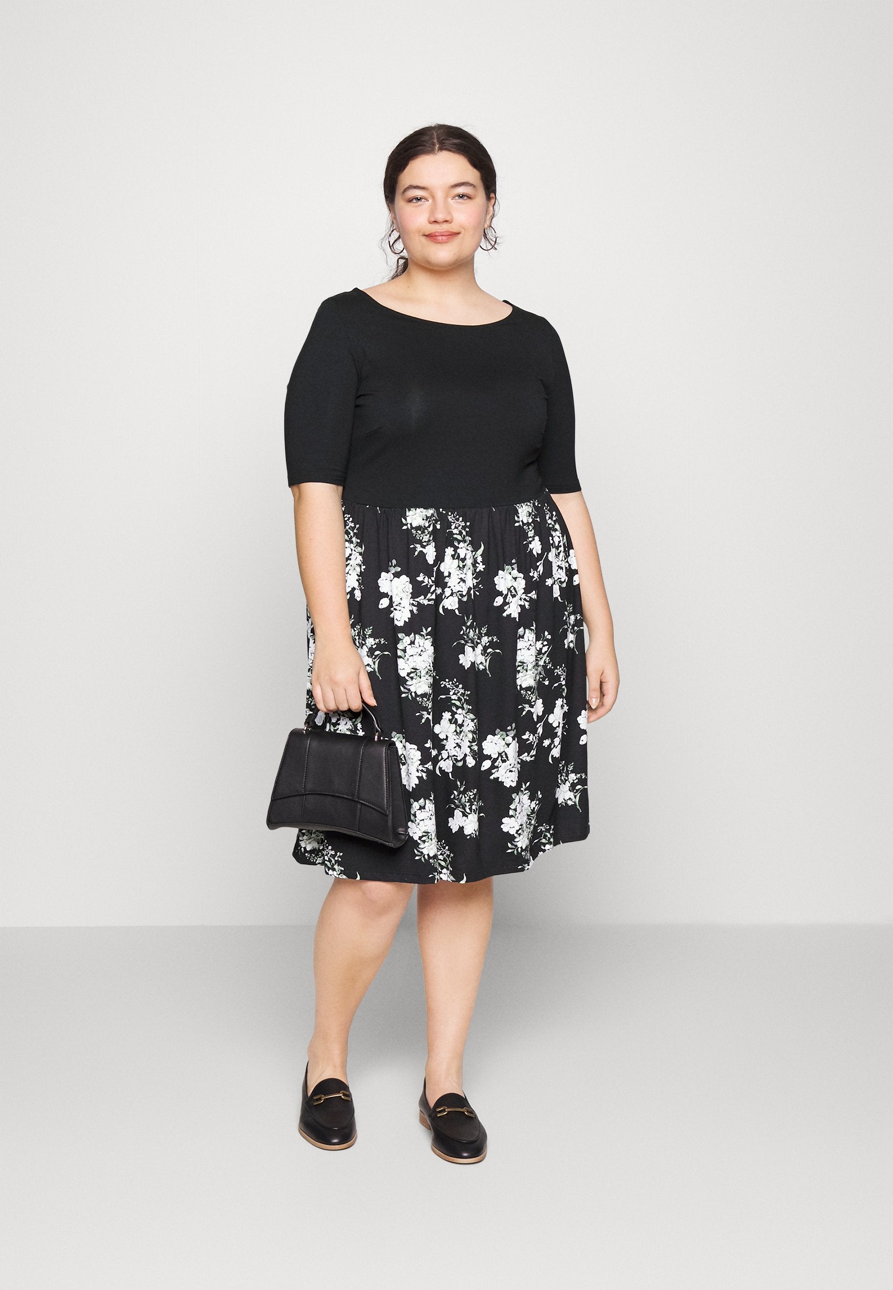 Day Dress - Black/Multi Coloured