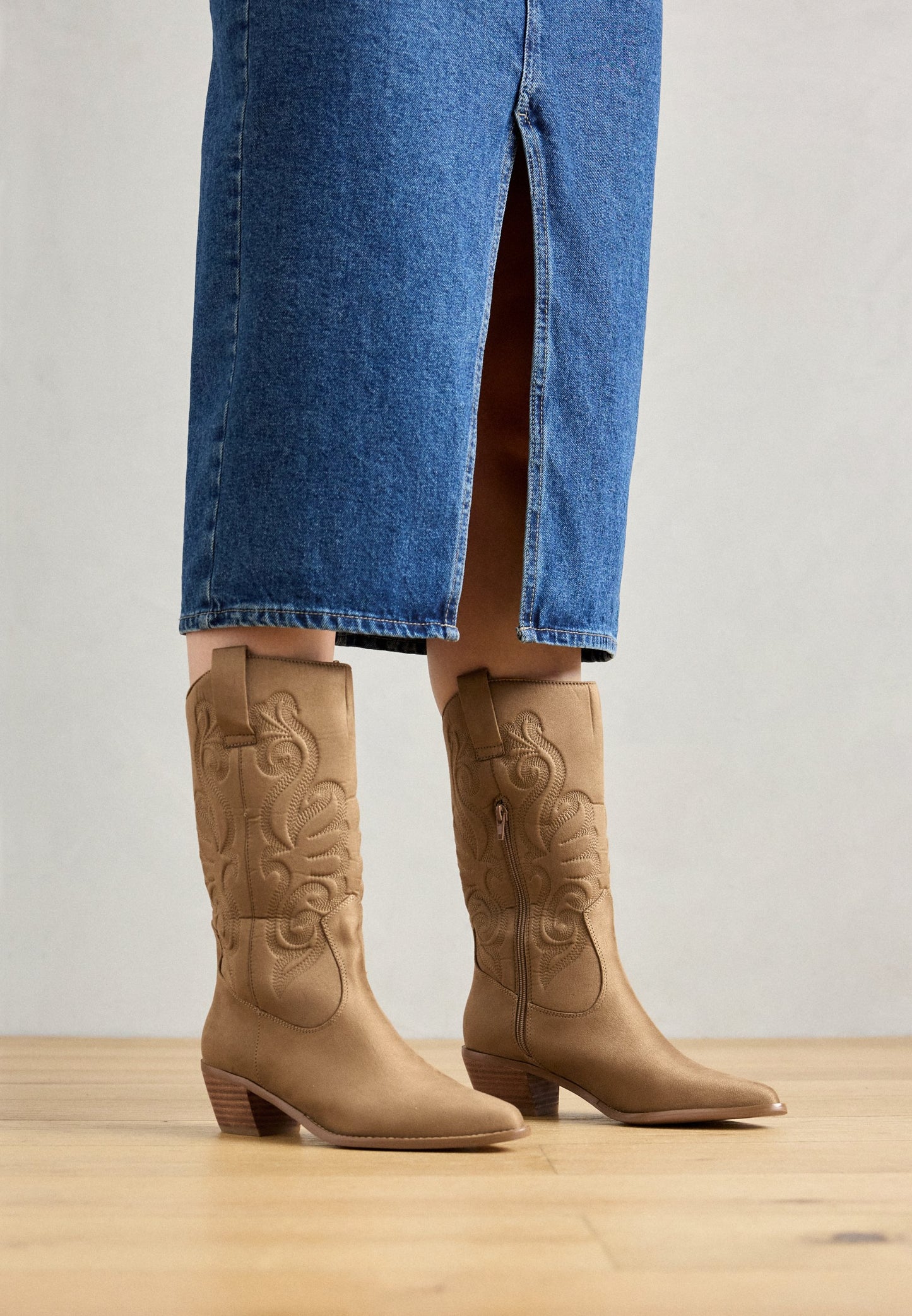 Anna Field Cowboy/Biker Boots - Beige
